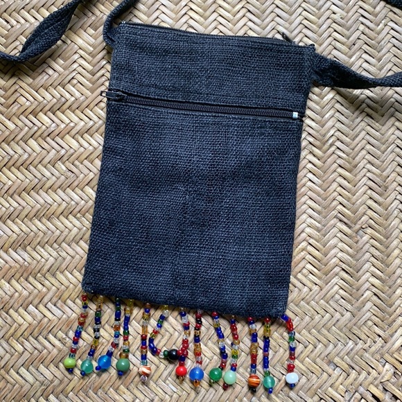 Beaded crossbody purse - Picture 5 of 5